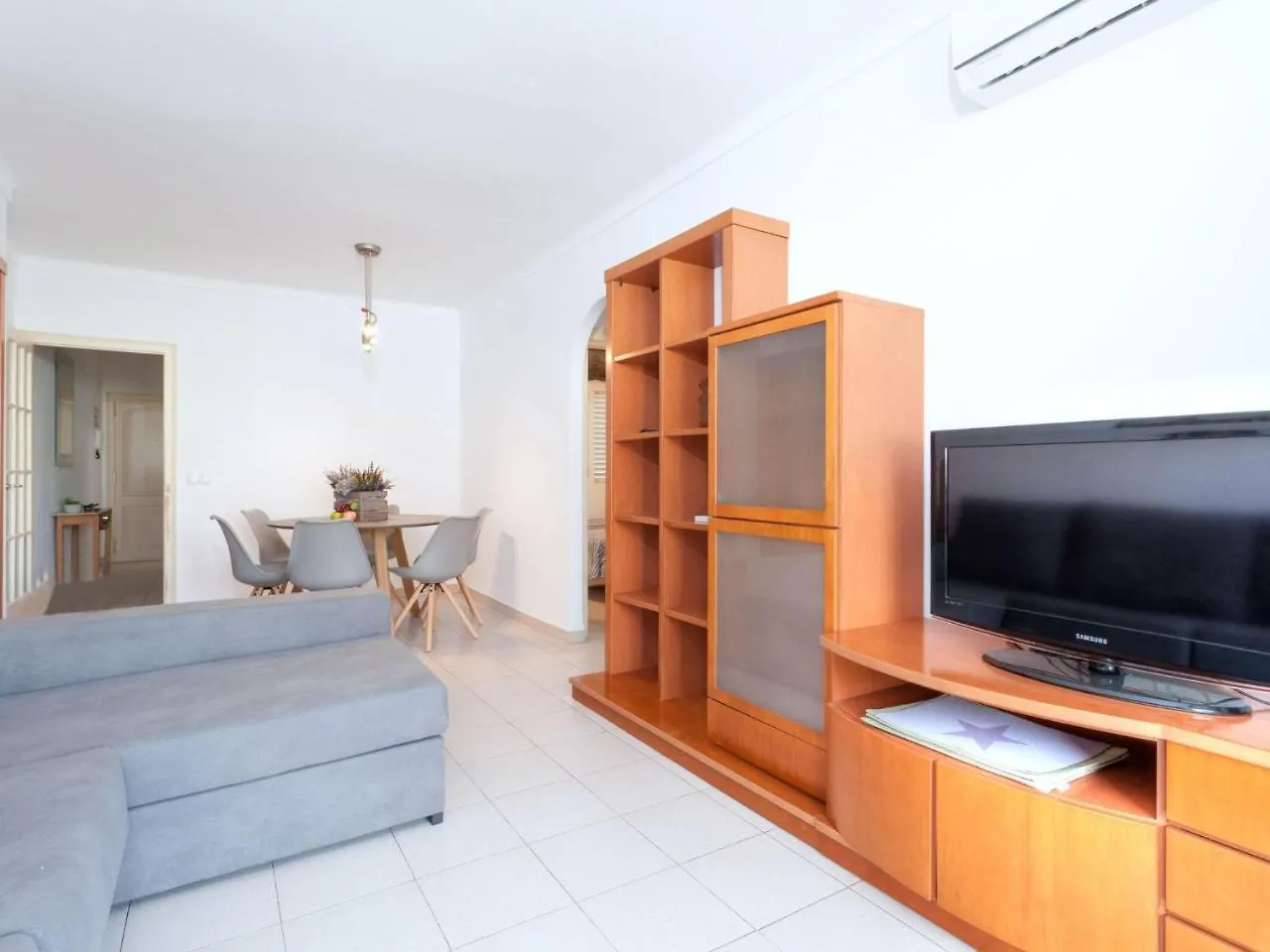 Apartment Ronda By Interhome L' Escala